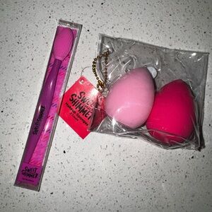 Pink Lip Scrubber and Sponge Set